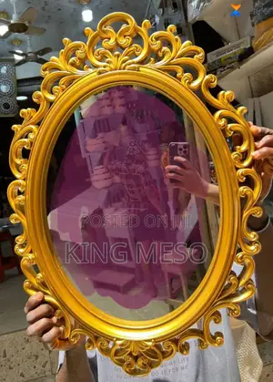 Mirror Available as Seen