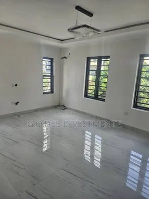 3bdrm Apartment in Off Ago-Palace Way for rent