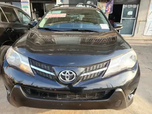 Toyota RAV4 Limited 4dr SUV AWD (2.5L 4cyl 6A) 2014 Black