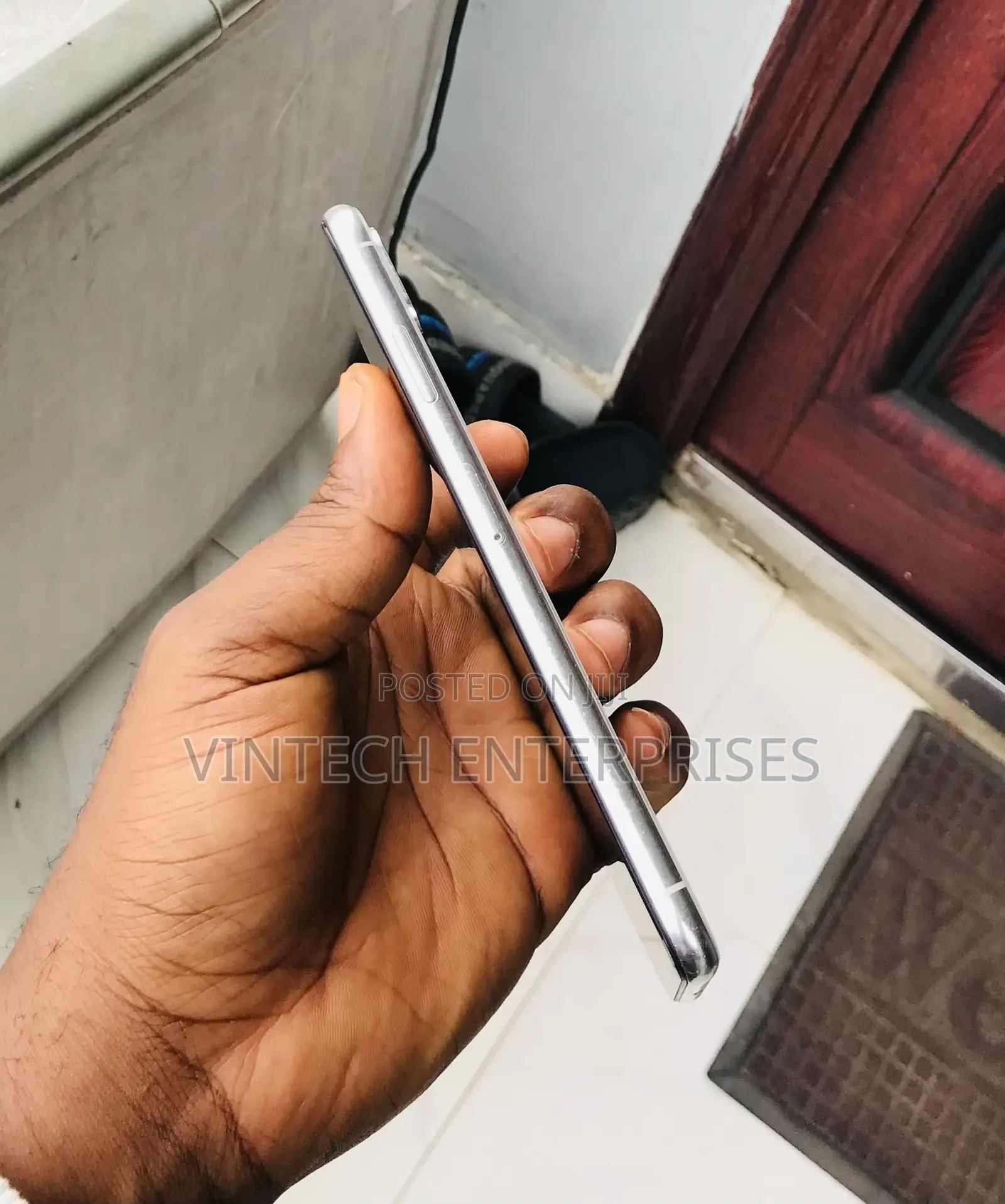 Apple iPhone XS Max 64 GB Silver