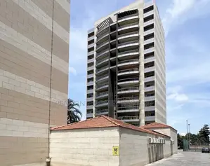 3bdrm Apartment in 500, Ikoyi for sale