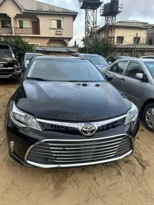 Toyota Avalon Limited FWD Sedan (3.6L 6cyl 6A) 2016 Black