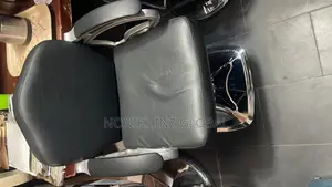 Standard Barbing Pumping Chair