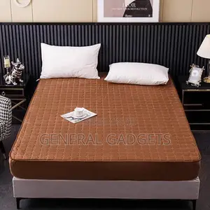 Exclusive Waterproof Bed Cover