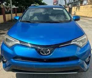 Toyota RAV4 Limited AWD (2.5L 4cyl 6A) 2016 Blue