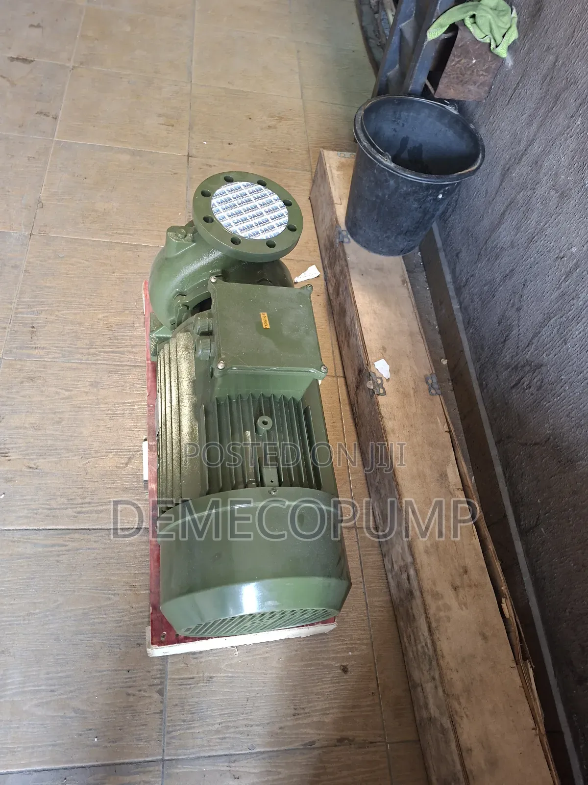 Saer Surface Pump Machine 18.