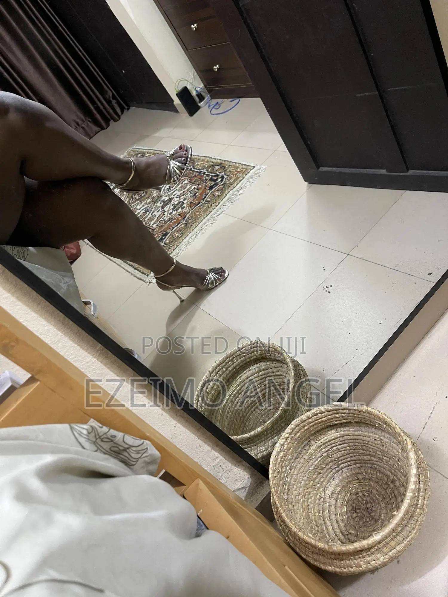 Pre Owned Women Heels