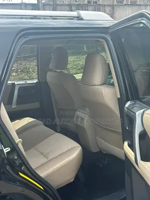 Toyota 4-Runner SR5 4X4 2013 Black