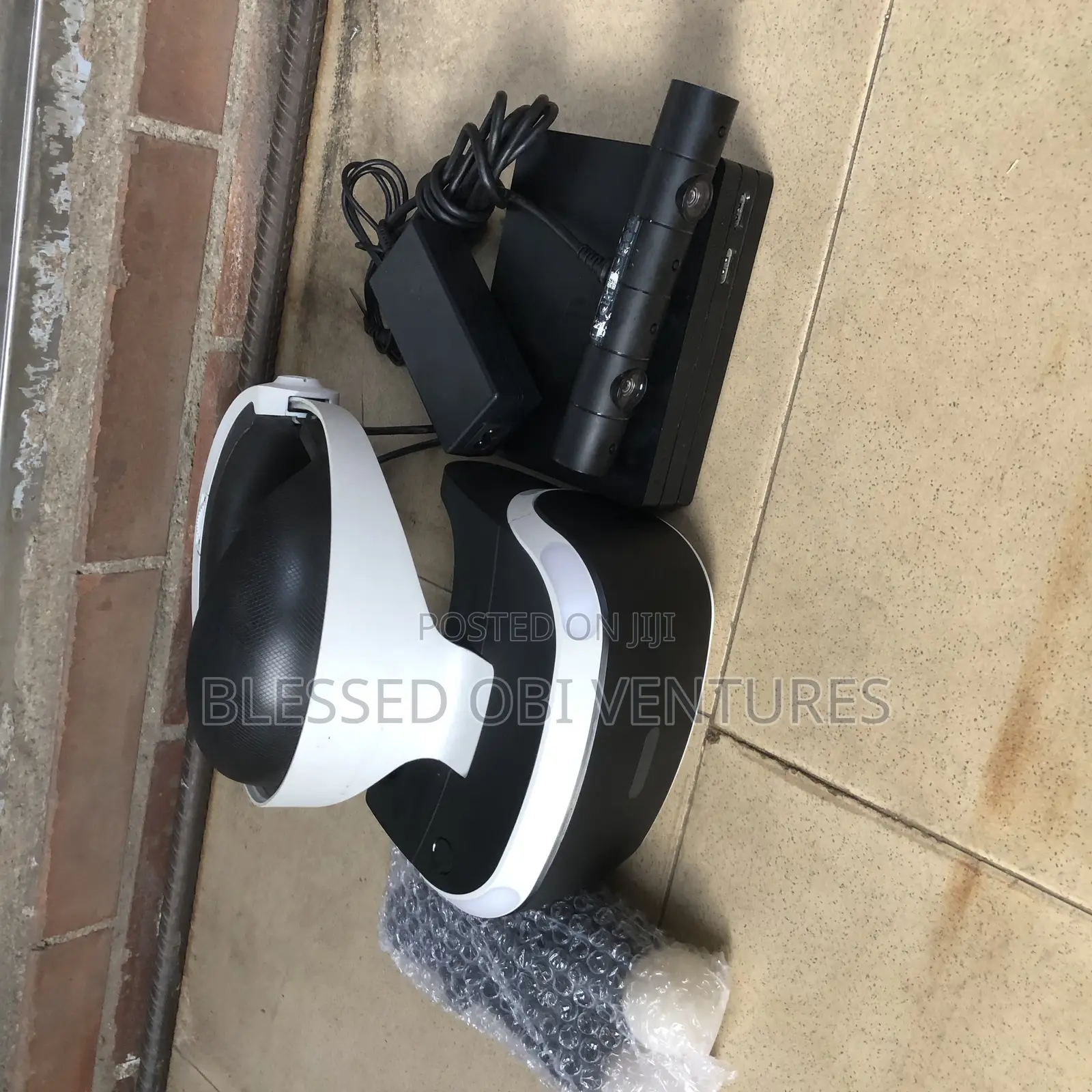 Playstation Vr Plus All Accessories Including Move Control.