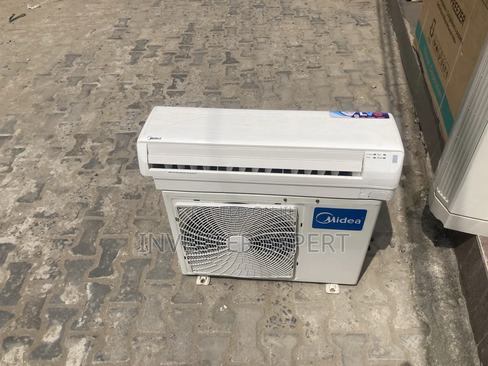 Medea Split Air Conditioner