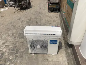 Medea Split Air Conditioner
