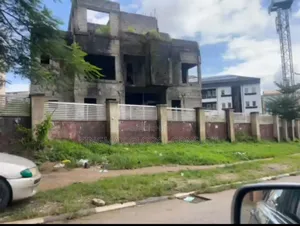 For Sale :
800m2 Plus Land Size With Uncompleted Building.
Title Cofo