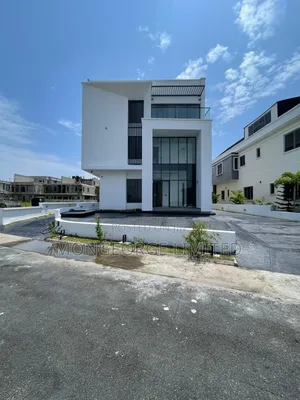 5bdrm Duplex in Ikate for sale
