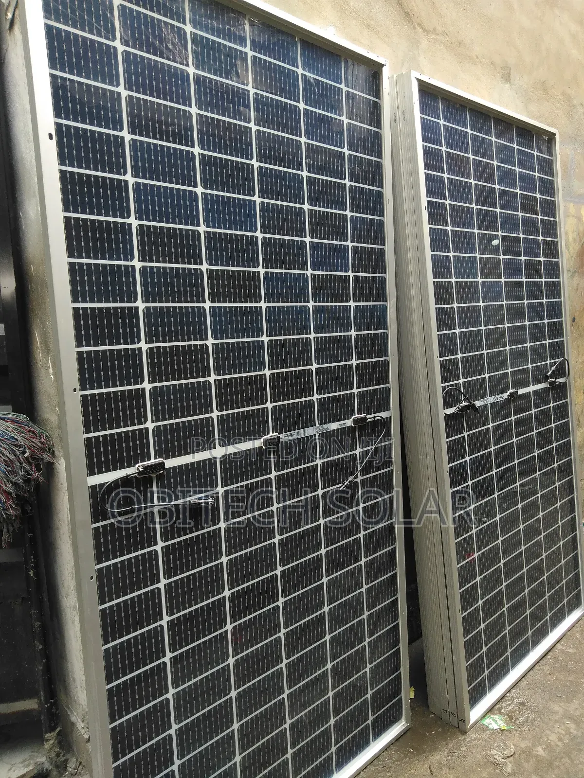 550watt 144cell Jinko Solar Panel