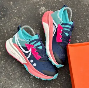 Top Quality Nike Zoom Ladies Sneakers