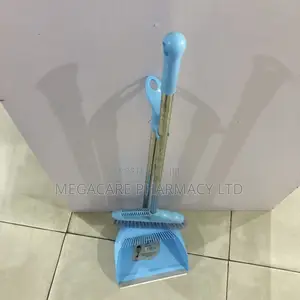 Anti Dust Broom and Packer Set- Blue