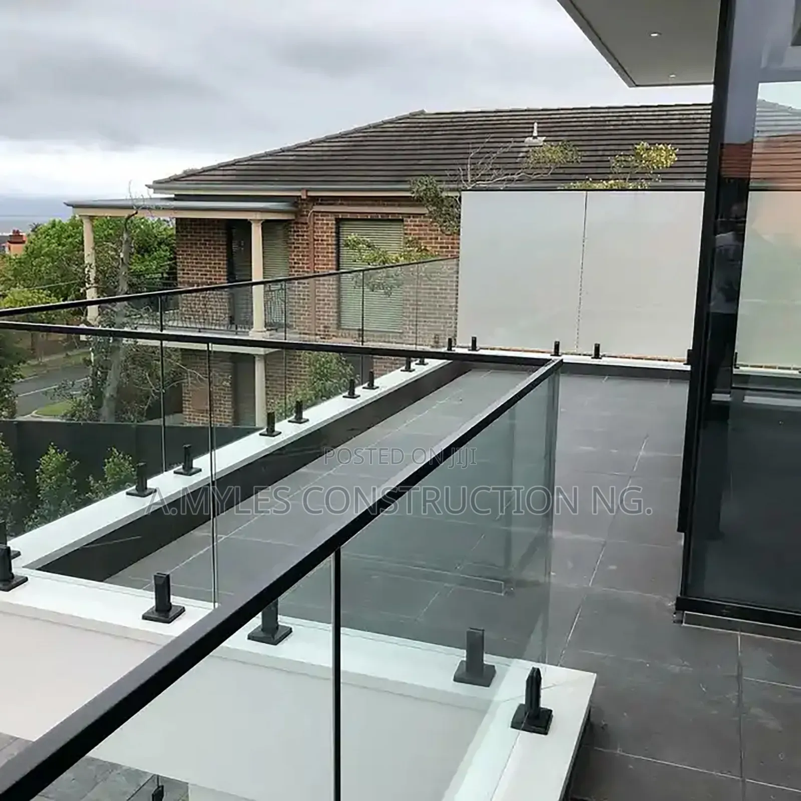 Up Balcony Handrail