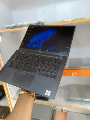 Laptop Dell Latitude 7310 16GB Intel Core i5 SSD 256GB