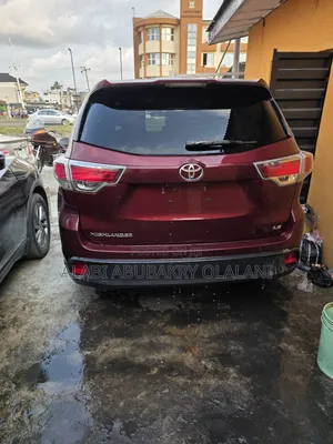 Toyota Highlander 2014 Red