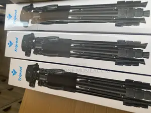 Tripod Stand F180t