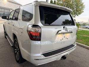 Toyota 4-Runner Limited 4WD 2024 White
