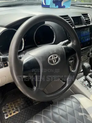 Toyota Highlander 2010 Silver