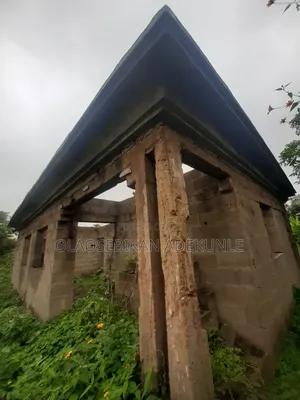 2bdrm Apartment in Asaaju Estate Akobo, Ibadan for sale