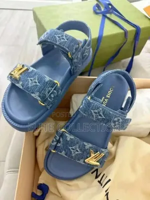 New In Brand:Lv Sandals Colo:Blue Sizes:37-42