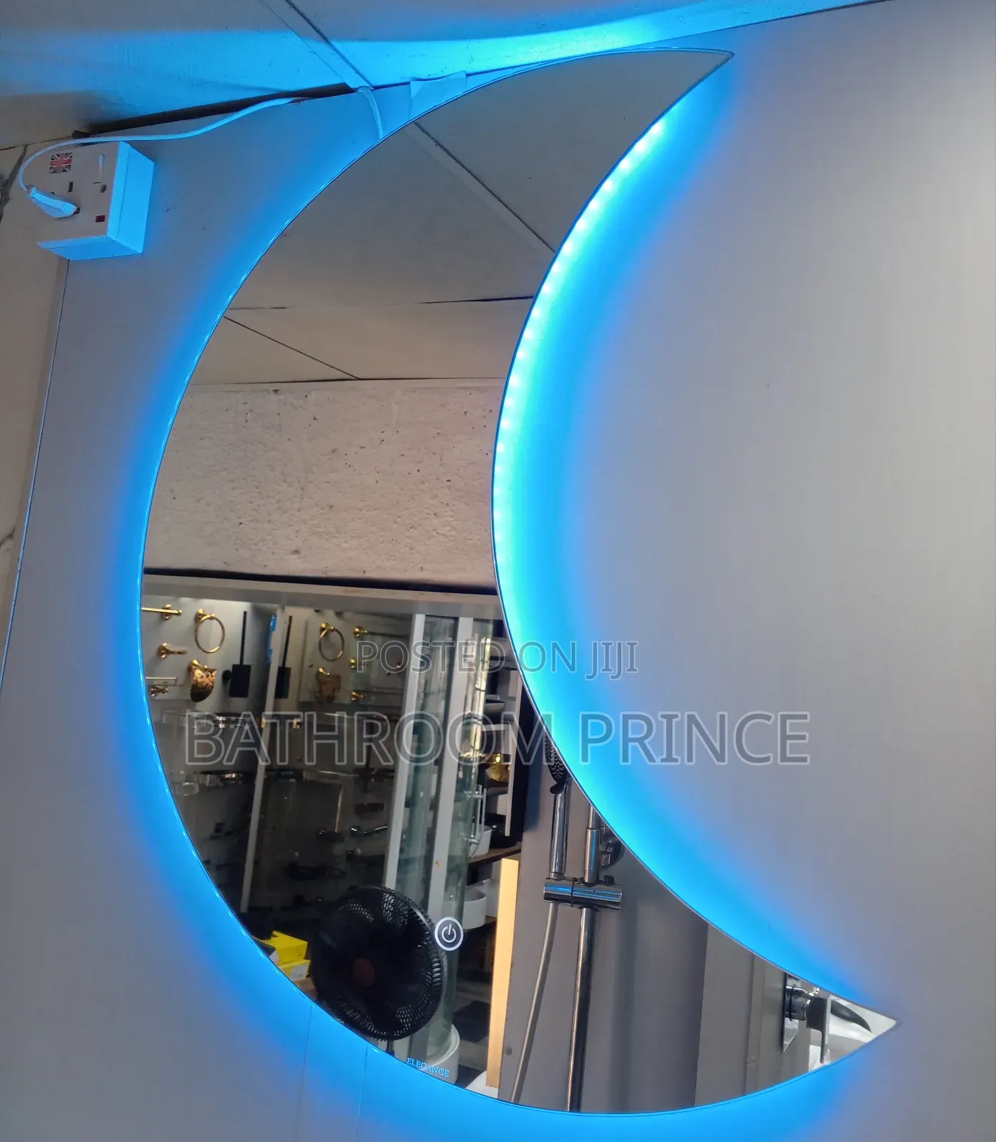 Half Led Mirror With Three Lights
