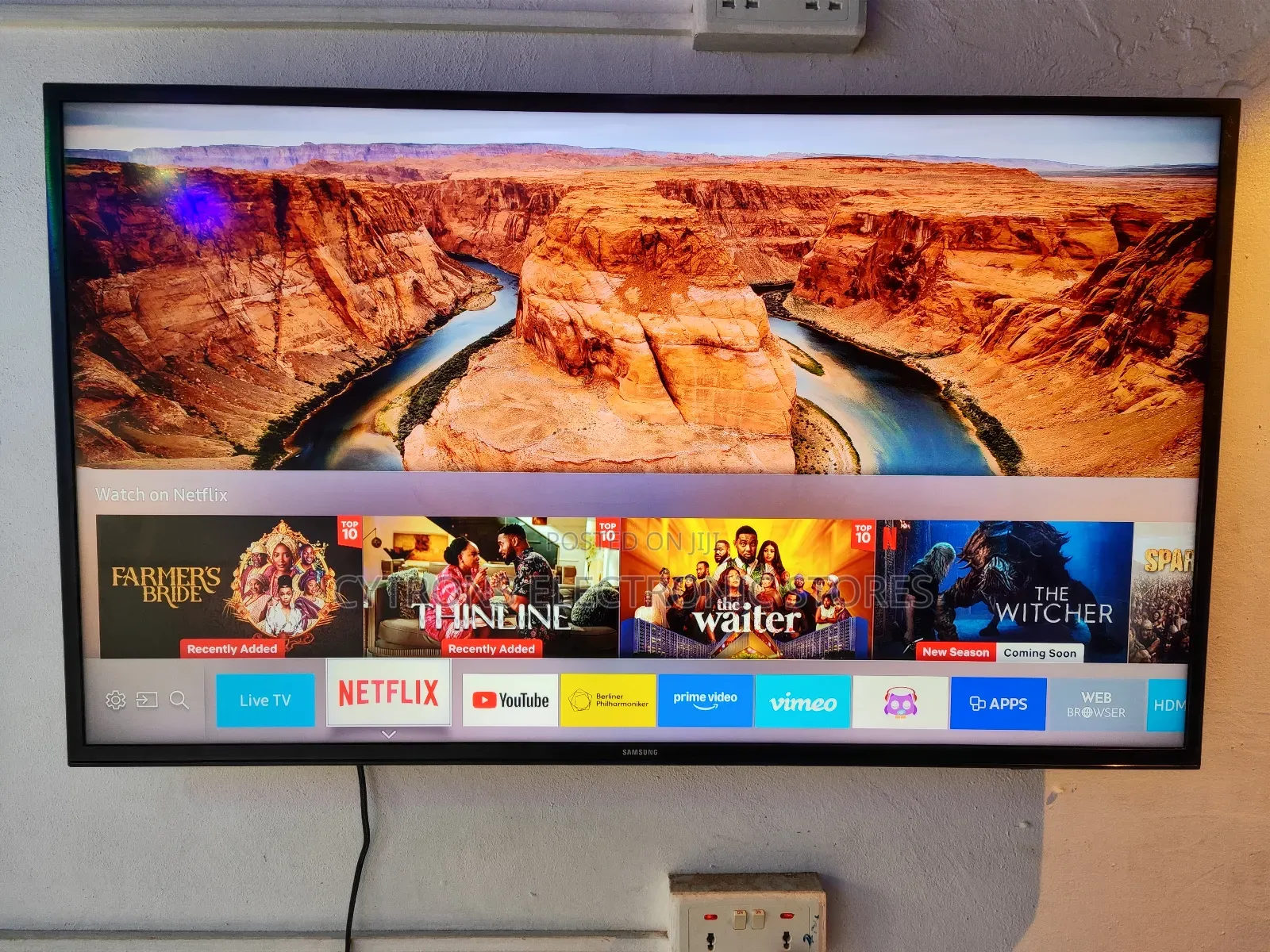 43" Samsung Smart Tv