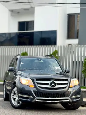 Mercedes-Benz GLK-Class 350 SUV 2013 Gray