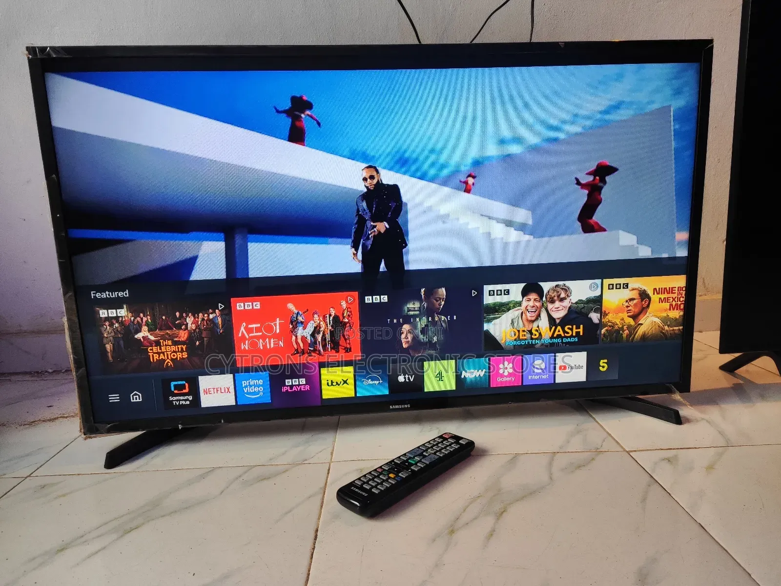 40" Samsung Full Smart Tv