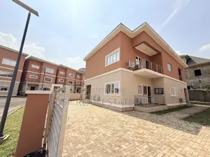 4bdrm Duplex in Life Camp for rent