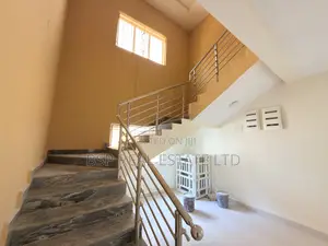 4bdrm Duplex in Life Camp for rent