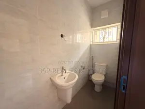 4bdrm Townhouse / Terrace in Life Camp for rent