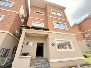 4bdrm Townhouse / Terrace in Life Camp for rent