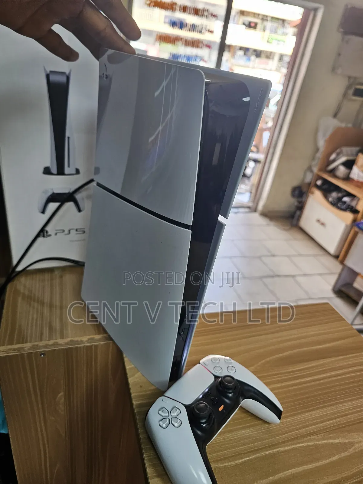 Playstations 5 Slim Digital With 7 Games
