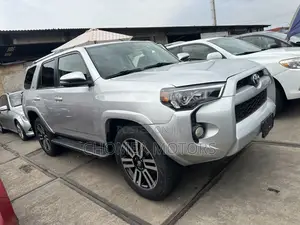 Toyota 4-Runner 2019 Silver