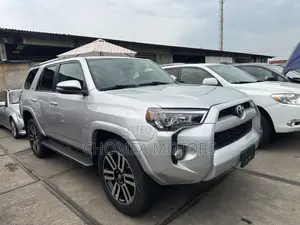Toyota 4-Runner 2019 Silver