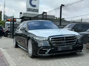 Mercedes-Benz B-Class 2023 Black