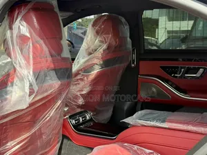 Mercedes-Benz B-Class 2023 Black