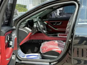 Mercedes-Benz B-Class 2023 Black