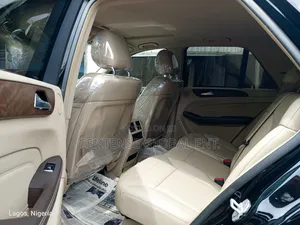 Mercedes-Benz M Class ML350 4MATIC 4dr SUV AWD (3.5L 6cyl 7A) 2015