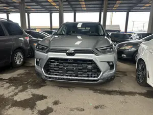 Toyota Highlander 2024 Silver