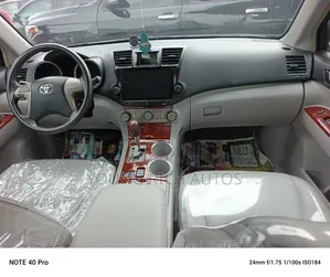 Toyota Highlander 2008 Gray