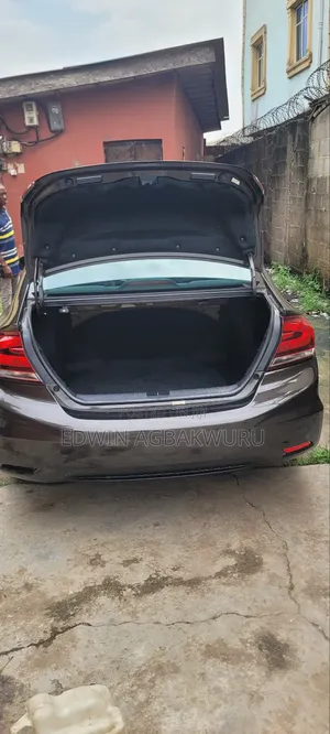 Honda Civic 2014 Brown