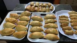 Selling Anykinds Of Pastries In Bulk