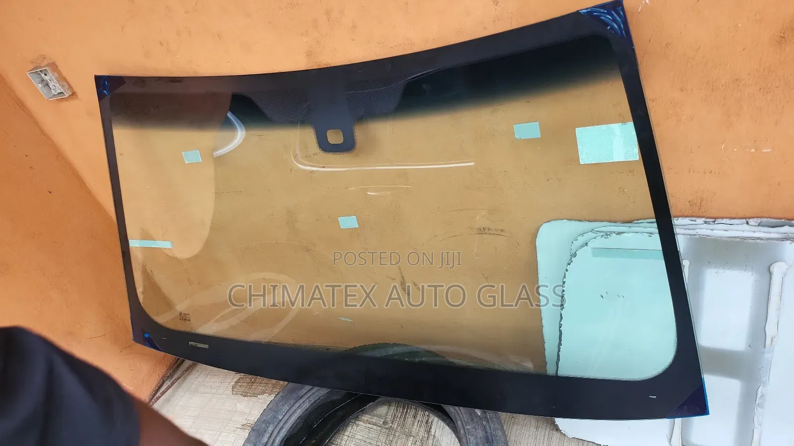 Range Rover Lr2 2010 Windscreen Glass Available