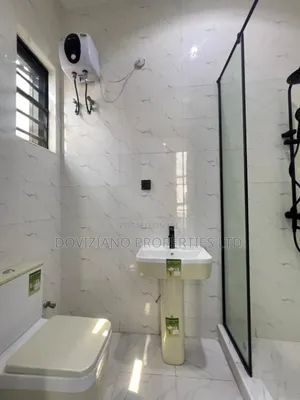 4bdrm Duplex in Ikota for sale