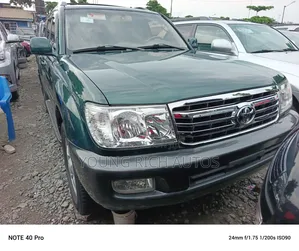 Toyota Land Cruiser 2005 Blue